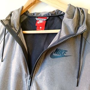 NIKE Windrunner Two Tone Windbreaker
